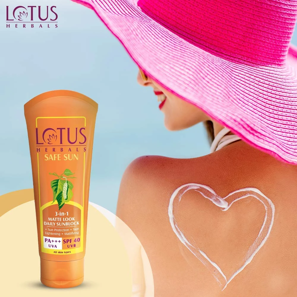 Lotus Matte Look Daily Sunscreen SPF 40 UVB PA+++ 100g
