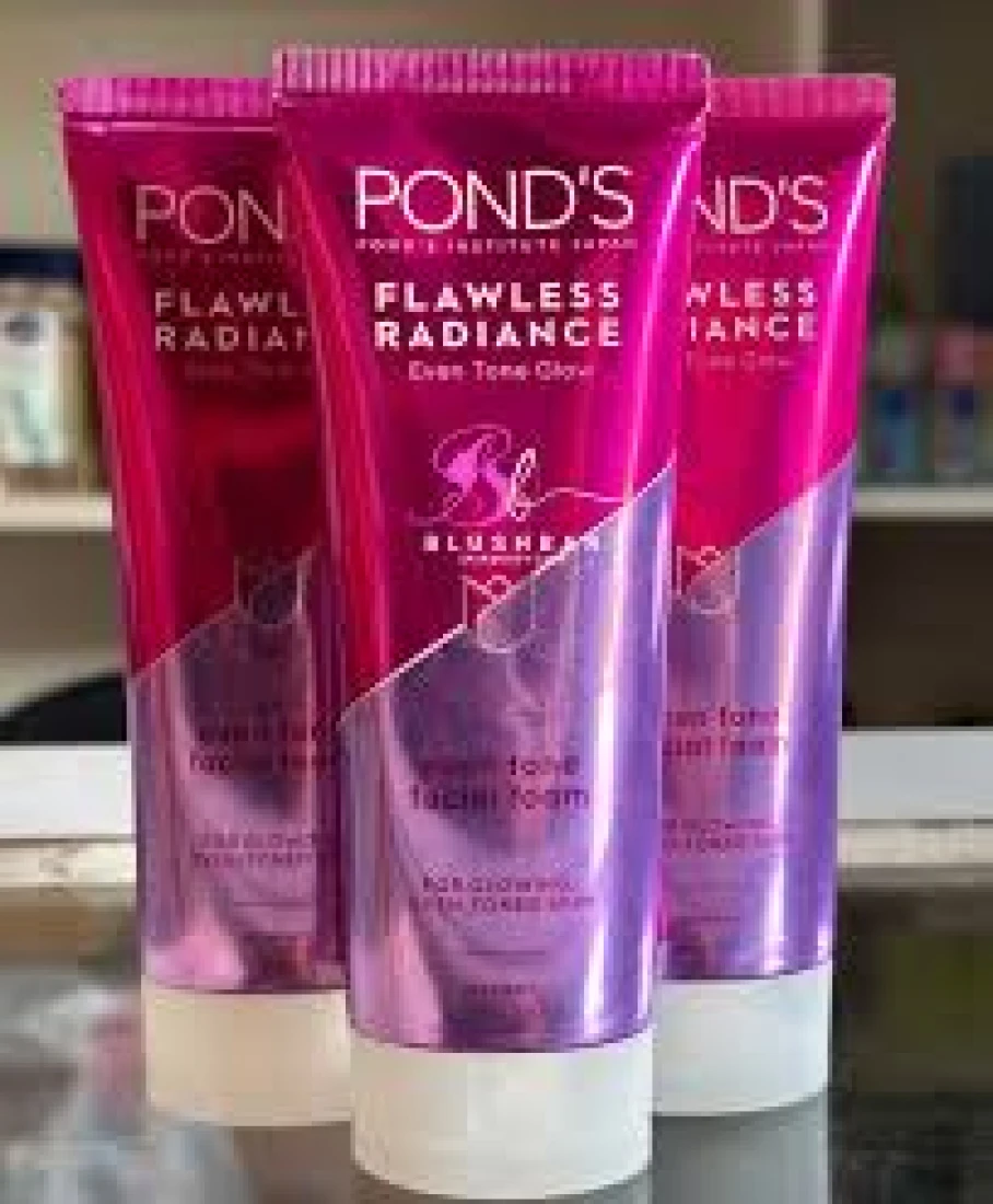 Pond's Flawless Radiant Even tone Facial 100g